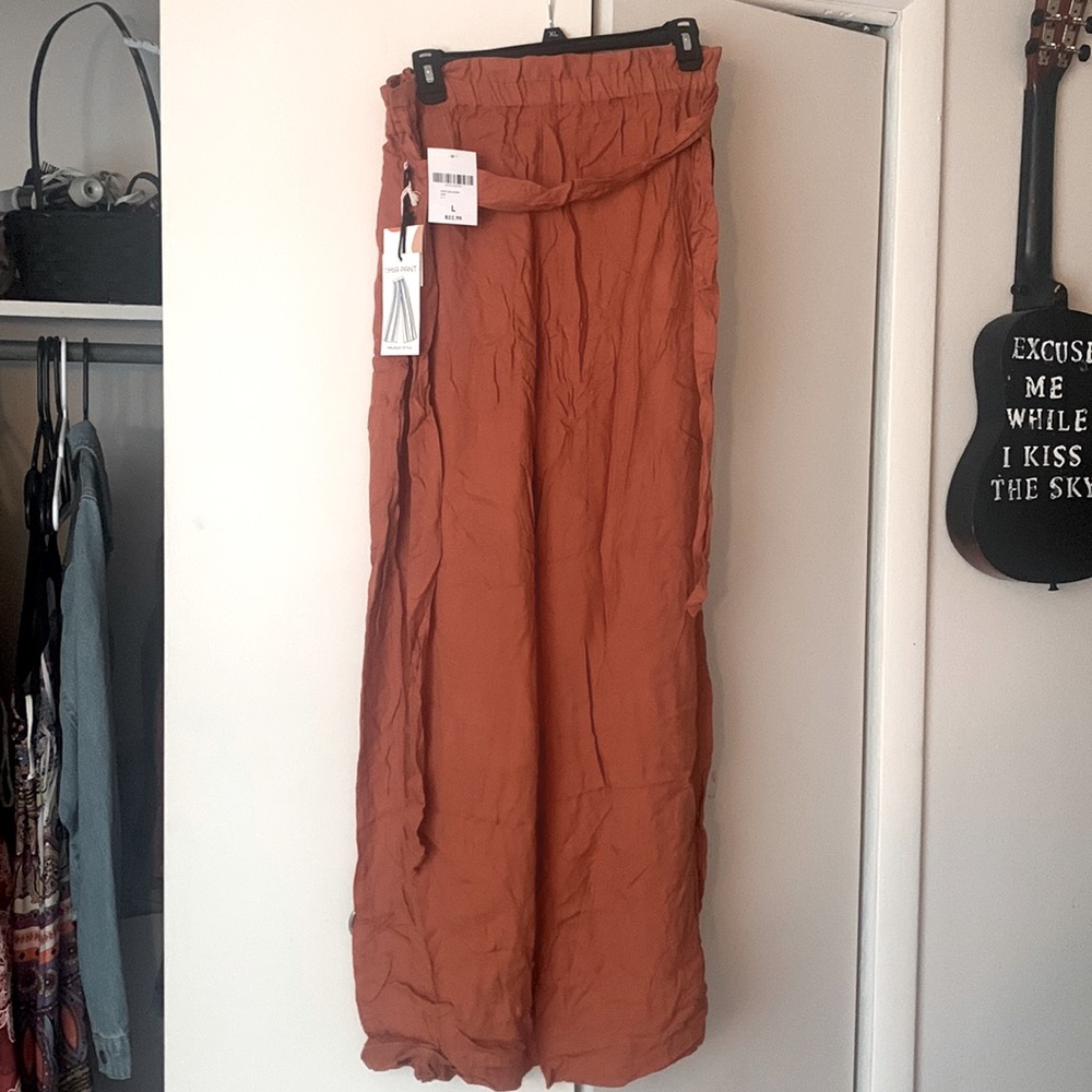 Brand new forever21 orange pants! Size L with tags